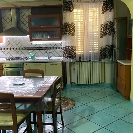 A Casa Di Adolfo Vietri
