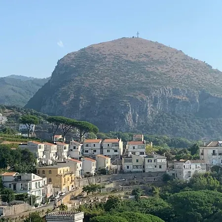 A Casa Di Adolfo Feriehus *
